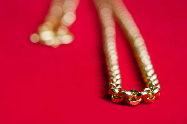 Collar de oro 96.5 por ciento grado de oro tailandés con penda corazón de oro —  Fotos de Stock