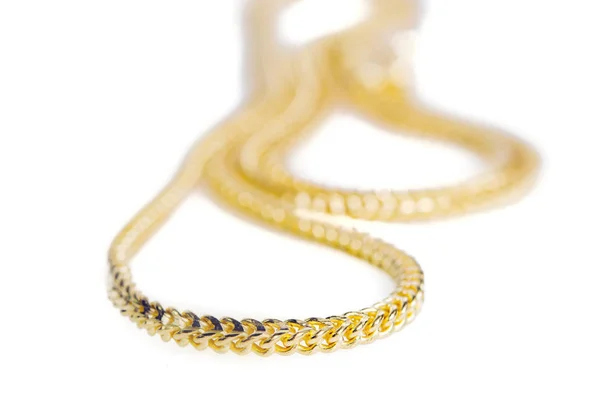 Collana in oro 96,5 per cento Thai grado oro isolato su bianco — Foto Stock