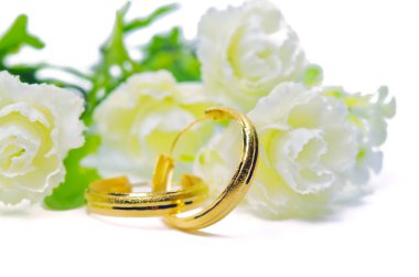 Altın kolye cameo takı koyarak çiçekli Yüzük şeklinde