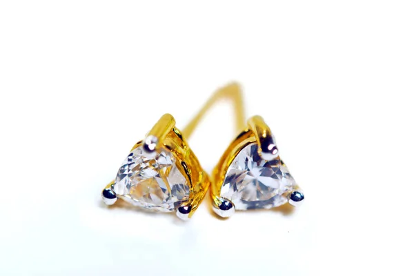 Ciondolo oro cammeo gioielli in triangolo stella diamante mettendo isol — Foto Stock