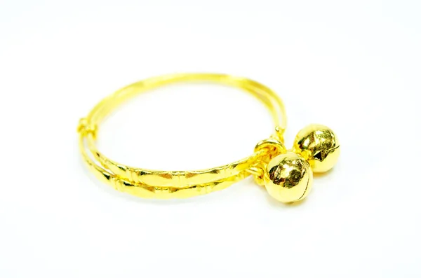 Pulsera de oro aislado en blanco — Foto de Stock