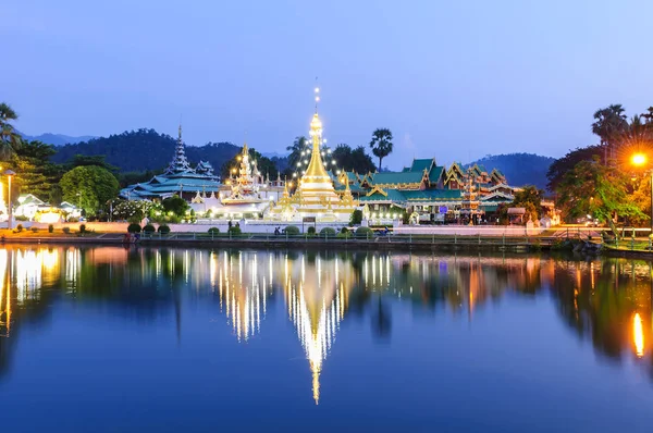 Wat Jongklang - Wat Jongkham o mais favorito — Fotografia de Stock