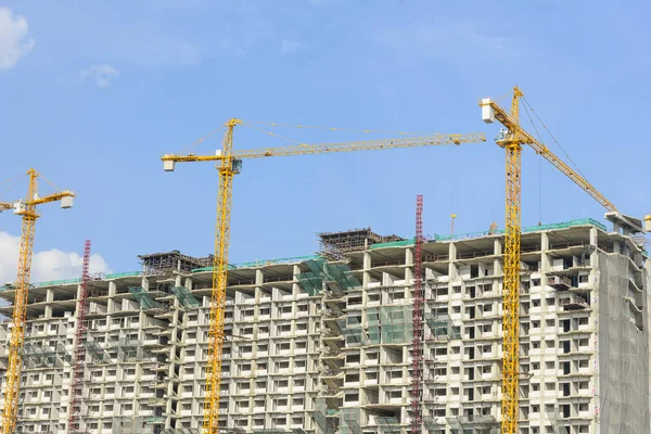 Das im Bau befindliche Gebäude — Stockfoto