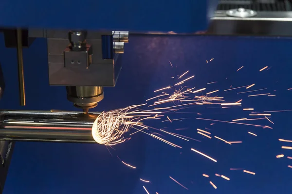 The CNC fiber laser cutting machine