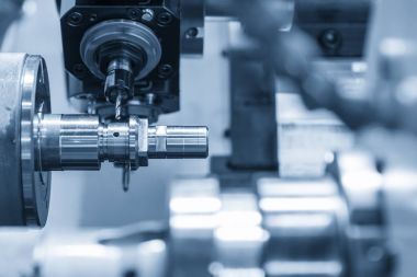 Çok işlev Cnc Torna Makinesi 