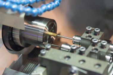 CNC Torna makinesi veya dönüm makine 