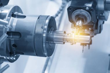 Çok işlev Cnc Torna Makinesi 