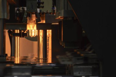 Plastik şişe şişirme ön ısı işlemi