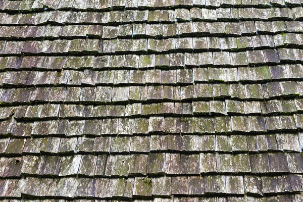 Дошка дерев'яна плитка для даху фон . — стокове фото