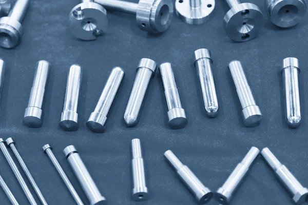 enjeksiyon kalıp yedek parça 