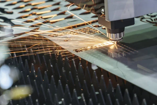 La tagliatrice laser a fibra — Foto Stock