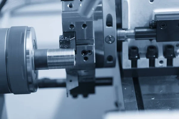 CNC lathe machine (Turning machine) cutting the metal  screw — Stock Photo, Image