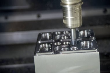 Örnek bölümü kesim Cnc freze makinesi.