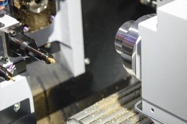 cnc torna makinesi 