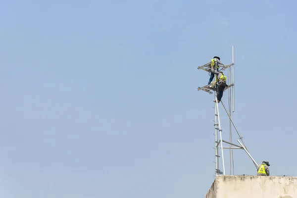 The telecommunication tower — Stock Photo, Image