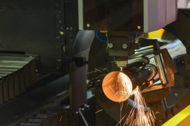 Cnc fiber Lazer Kesim Makinası 