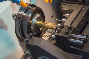 Pirinç şaft kesme Cnc Torna Makinesi 