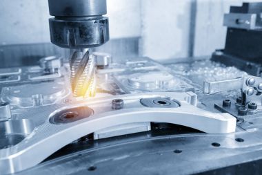 Alüminyum otomotiv bölümü kesim Cnc freze makinesi 