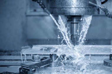Metal enjeksiyon kalıp kesim Cnc freze makinesi 