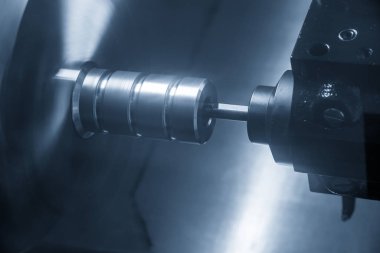 Metal çalışma sürecinde Cnc torna makinesi kesme .