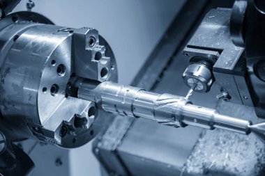 Otomotiv parçalarını kesen çoklu görev Cnc torna makinesi