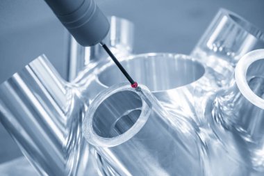 Koordinat ölçüm makinesi .