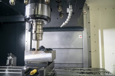 Cnc frezeleme makinesi enjeksiyon kalıp parçaları kaba kesme .