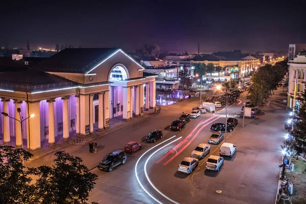 Teatro Shevchenlo en la ciudad de Kryvyi Rih, Ucrania Imagen De Stock