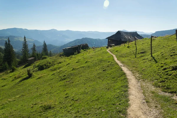 Karpatlar doğa, turistik parkur