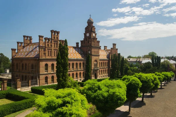 Facciata dell'Università Nazionale di Chernivtsi — Foto Stock