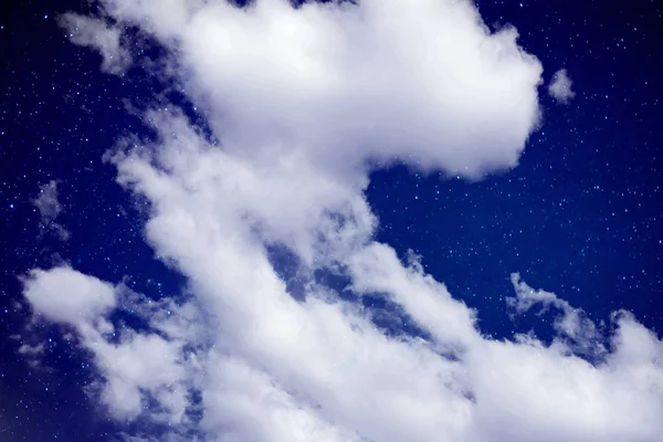 Hosszú Expozíciós Felhős Fényes Csillag — Stock Fotó