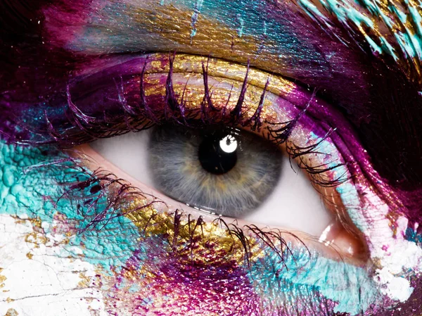 Schoonheid, cosmetica en make-up. Heldere creatieve make-up — Stockfoto