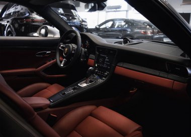 Porsche carrera 4 gts