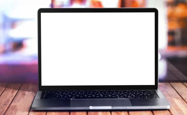 Laptop Showing Blank Screen Blur Background — Stock Photo, Image