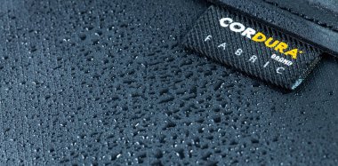 makro gri naylon Cordura marka, tasarım için kumaş desenli yakın plan. Cordura. Özel iplik yapısı olan kalın naylon kumaş. Moskova, Rusya - 23 Aralık 2019