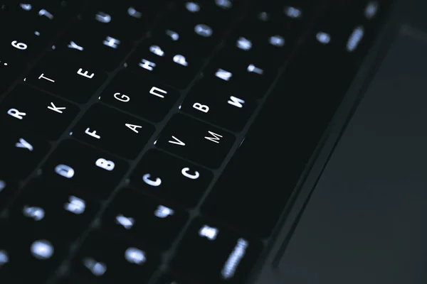 Glowing Backlit Keyboard Modern Notebook Laptop Dark Closeup — Stock Photo, Image