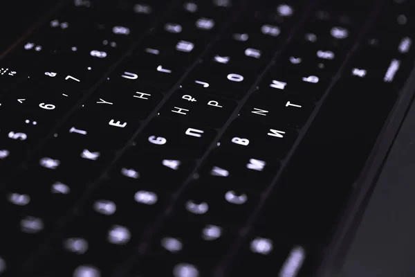 Glowing Backlit Keyboard Modern Notebook Laptop Dark Closeup — Stock Photo, Image