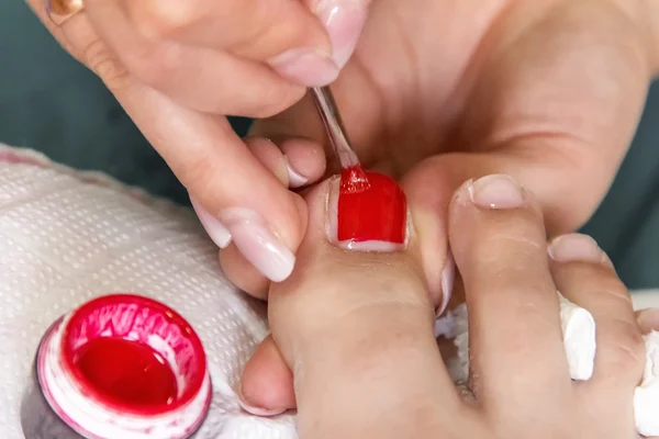 Pedicure, pedicure process professional in the beauty salon, cle — Stock Photo, Image