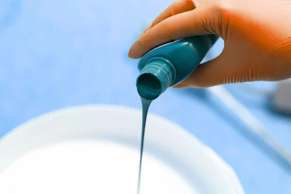 Paint to pour for mixing colors, mixing colors — Stock Photo, Image