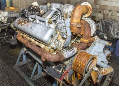 Turbo, hava veya bir yakıt-hava karışım içine enjekte için kullanılan bir