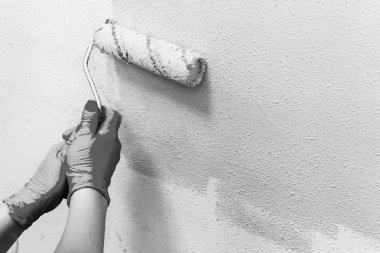 bir duvar bir silindir merdane, onarım kavramı kullanarak el ile boyama, 