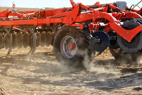 Details voor een moderne combine harvester close-up. moderne combineren h — Stockfoto