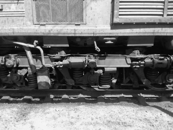 Chassi da locomotiva. As rodas de uma locomotiva moderna, si — Fotografia de Stock