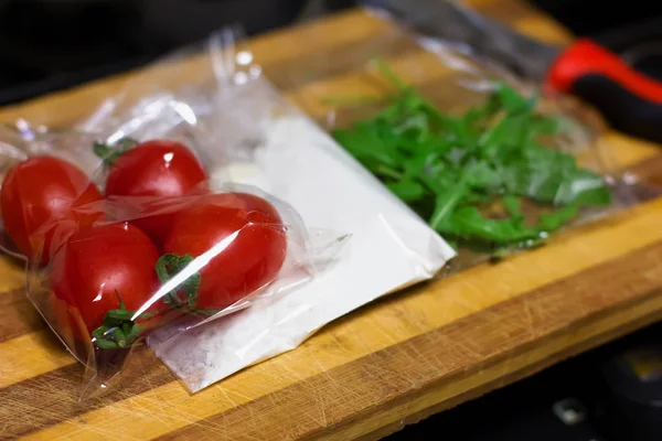 Verse Producten Voorverpakte Voor Salade Tomaten Zure Room Rucola Het — Stockfoto