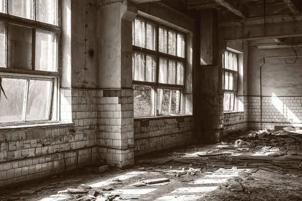 Grande Salle Industrielle Abandonnée Zone Dangereuse Intérieur Industriel Abandonné Avec — Photo