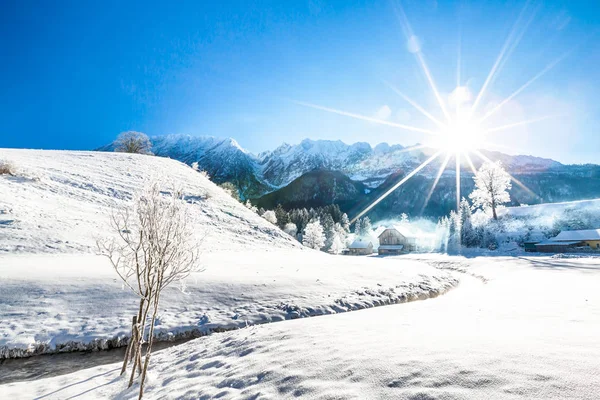 Snowy wonderland in the mountains — Stock Photo, Image