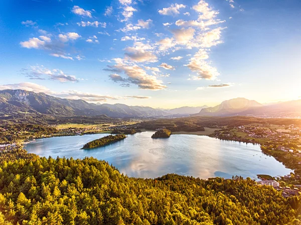 Lake Faaker Veja em Caríntia, Áustria — Fotografia de Stock