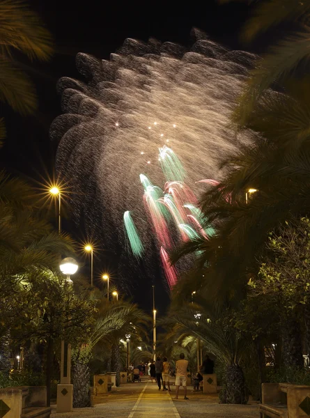 Fuegos artificiales de castillo en Elche — Foto de Stock