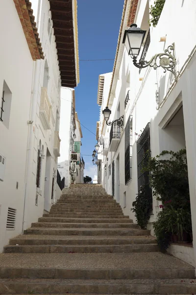 Gatorna i byn semesterorten Altea, Spanien. — Stockfoto