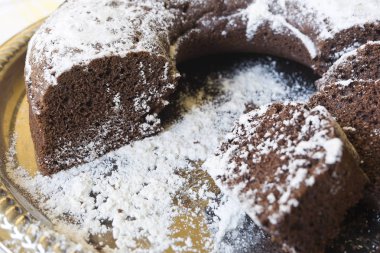 Şeker cam ev yapımı çikolatalı kek 